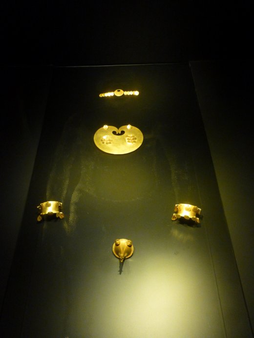 Museo del Oro - Body Adornments