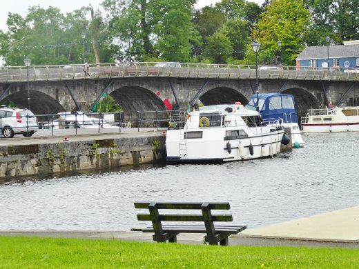 Carrick-on-Shannon - Shannon River