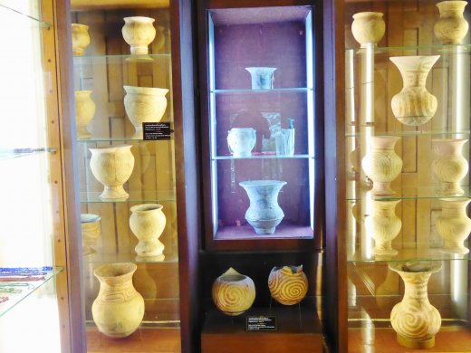 Chiang Pottery