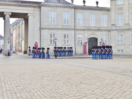 Changing of the Guards, Amalienborg